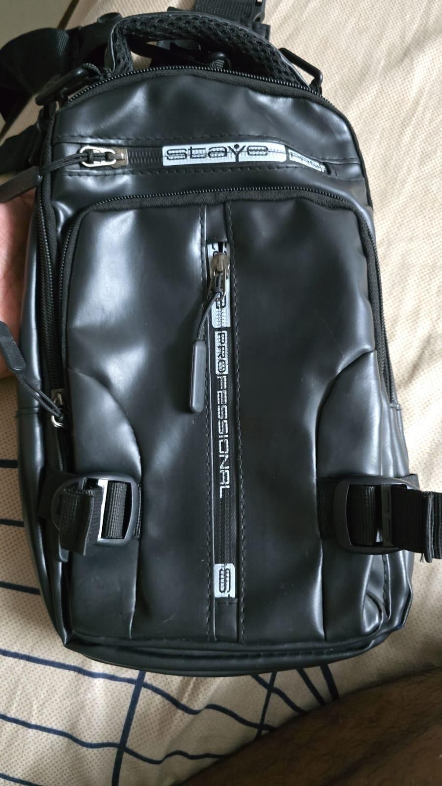 Sling Bag with USB Charging Port Sling Bag with USB Charging Port